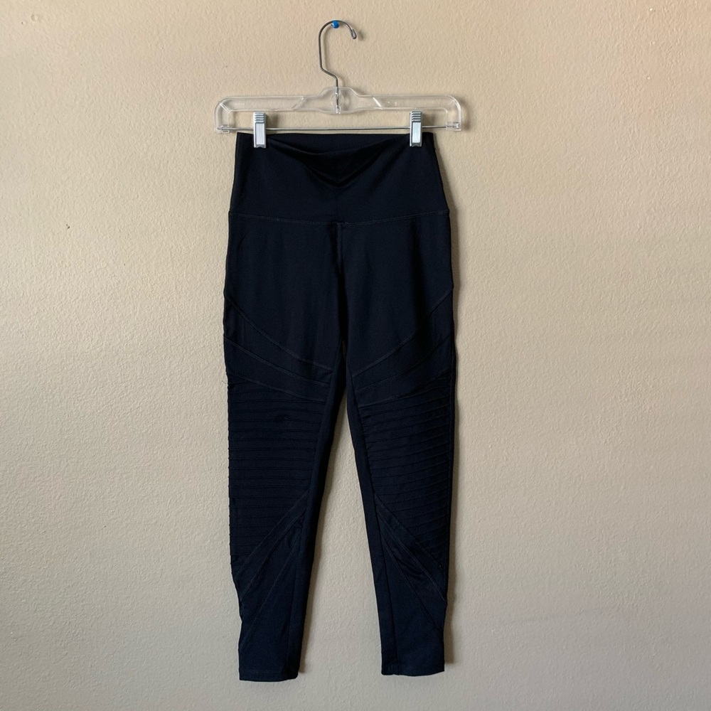 Aerie 3/4-Length Black Moto Leggings Sz S